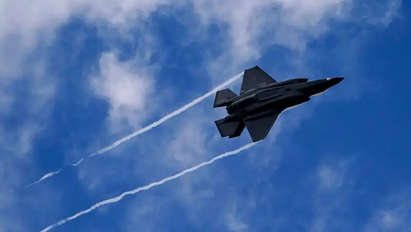 ** Atina'da Türkiye Endişesi: F-35 Sürecinde ABD'den Karışık Sinyaller Geliyor**