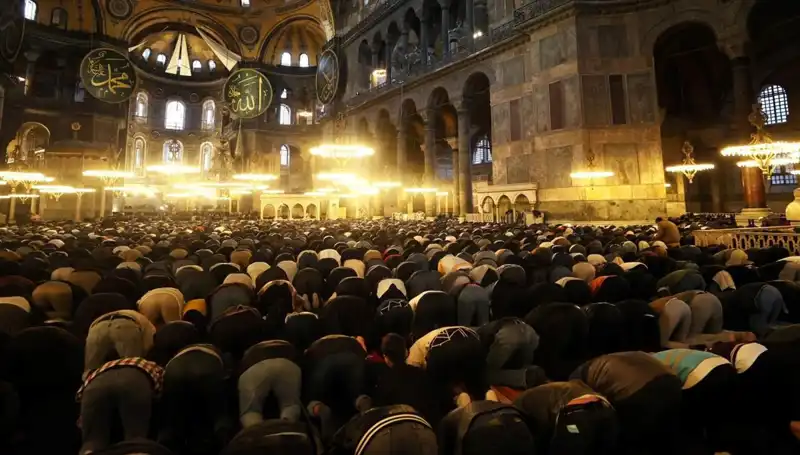 Ramazan Bayramı 2025 Ne Zaman Kutlanacak? Kaç Gün Kaldı?