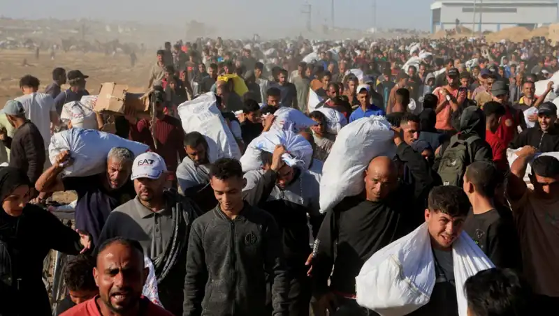 İsrail Ordusu, Han Yunus’a Kuşatma ve 15 Kilometrelik Koridor Açıkladı
