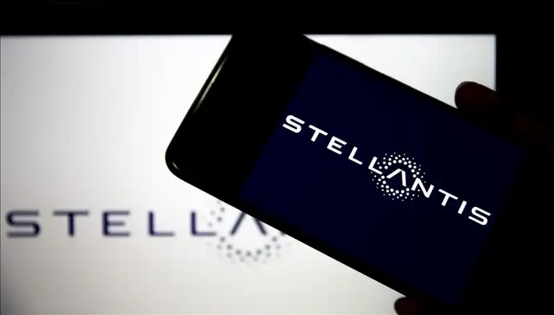 Stellantis’in Fabrika Kapanmaları ile Sarsılan Geleceği