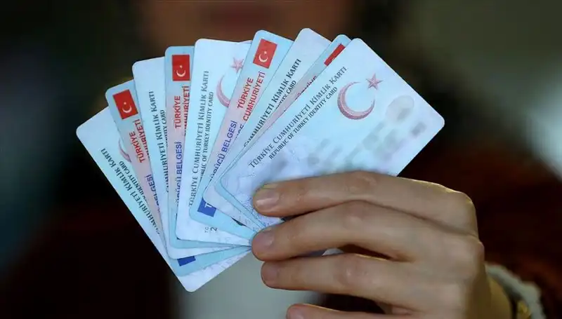 Fahri Vatandaşlık Nedir? Özellikleri ve Kimler Alabilir?