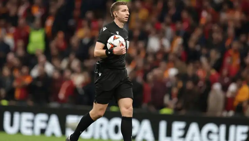 Galatasaray-Antalyaspor Maçında VAR'ı Belçikalı Hakem Lawrence Yönetecek