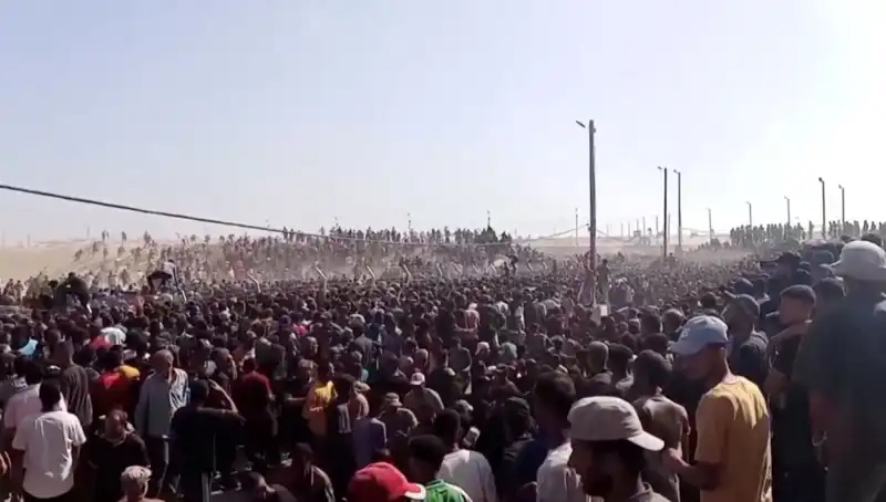 İsrail’in Filistin’e Yönelik Saldırıları: 30 Ölü, İnsani Yardım Çağrıları Yükseliyor