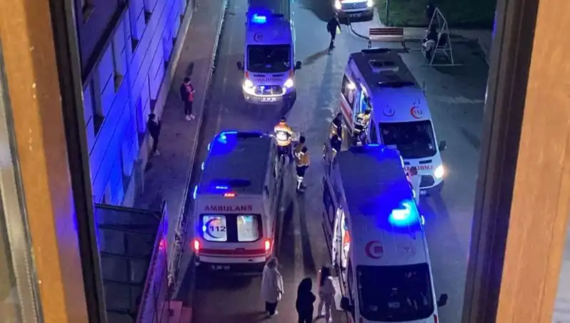 Okul Akşam Yemeği Faciası: 53 Öğrenci Hastanelik Oldu