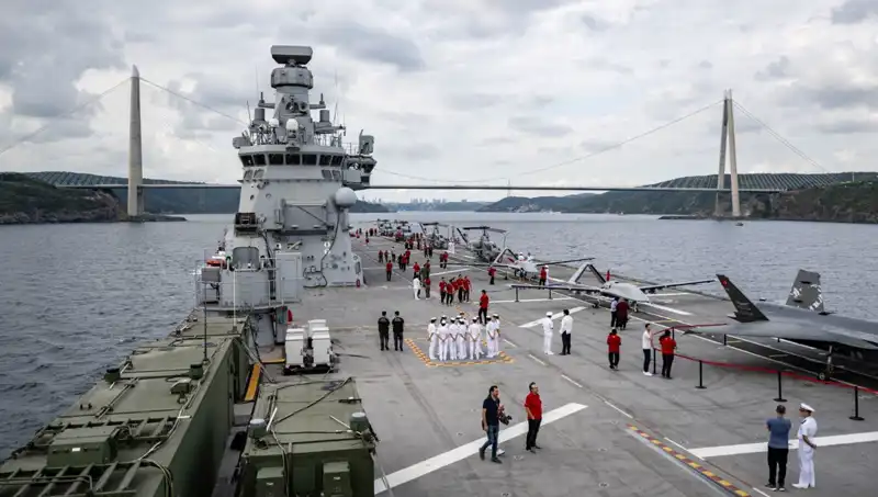 TCG Anadolu’nun Sarayburnu’ndan Ayrılışı: Yeni Bir Dönemin Eşiğinde