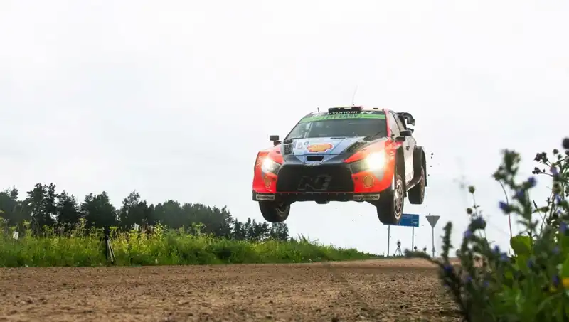 Otomobil Rallisinde Facia: 2 Seyirci Hayatını Kaybetti