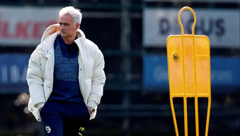Mourinho'nun Taktik Dehası: "Bir Numara" Stratejisi Nedir?