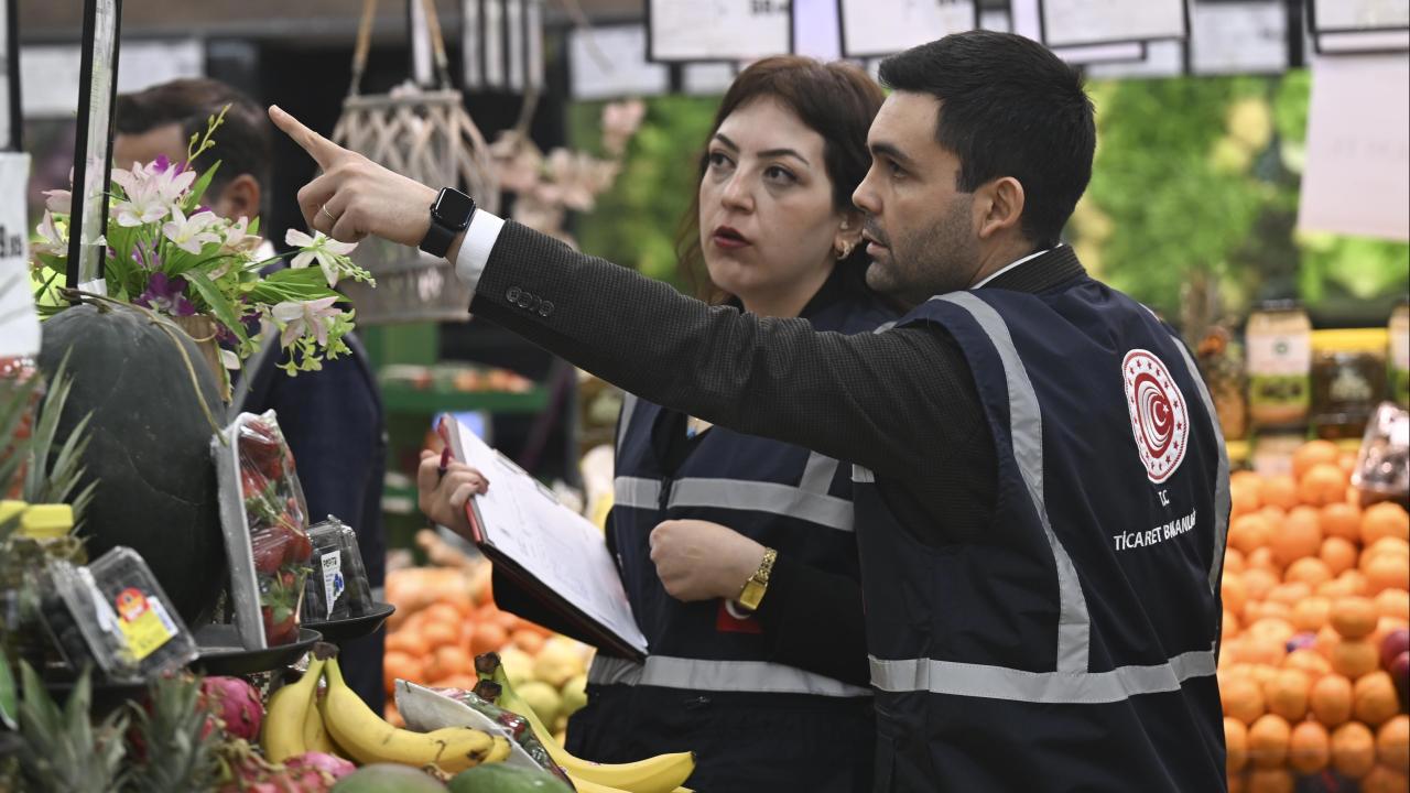 Fahiş Fiyat Uygulayan İşletmelere 3 Günde 10 Milyon TL Ceza!