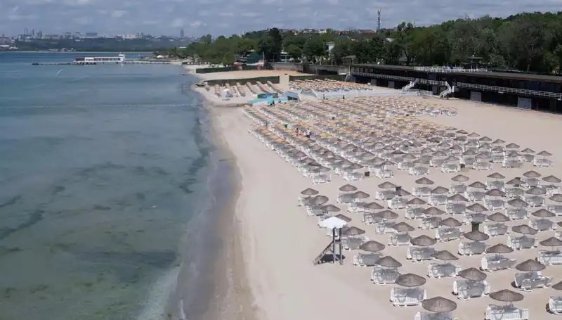 İstanbul Plajlarında 2025 Giriş Ücretleri Açıklandı: Sarıyer, Florya ve Adalar'daki Farklar