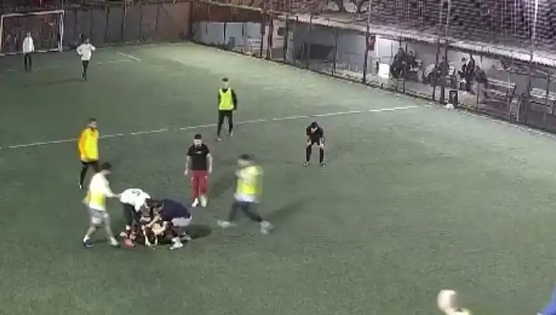 İki Halı Sahada Yaşanan Trajik Olaylar: Ölüm Gerçekleri Bir Arada!