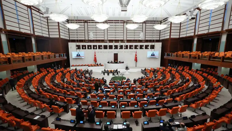 Yarının Gündemi: Meclis Başkanı Seçimi ile Siyasi Arenada Heyecan Tırmanıyor