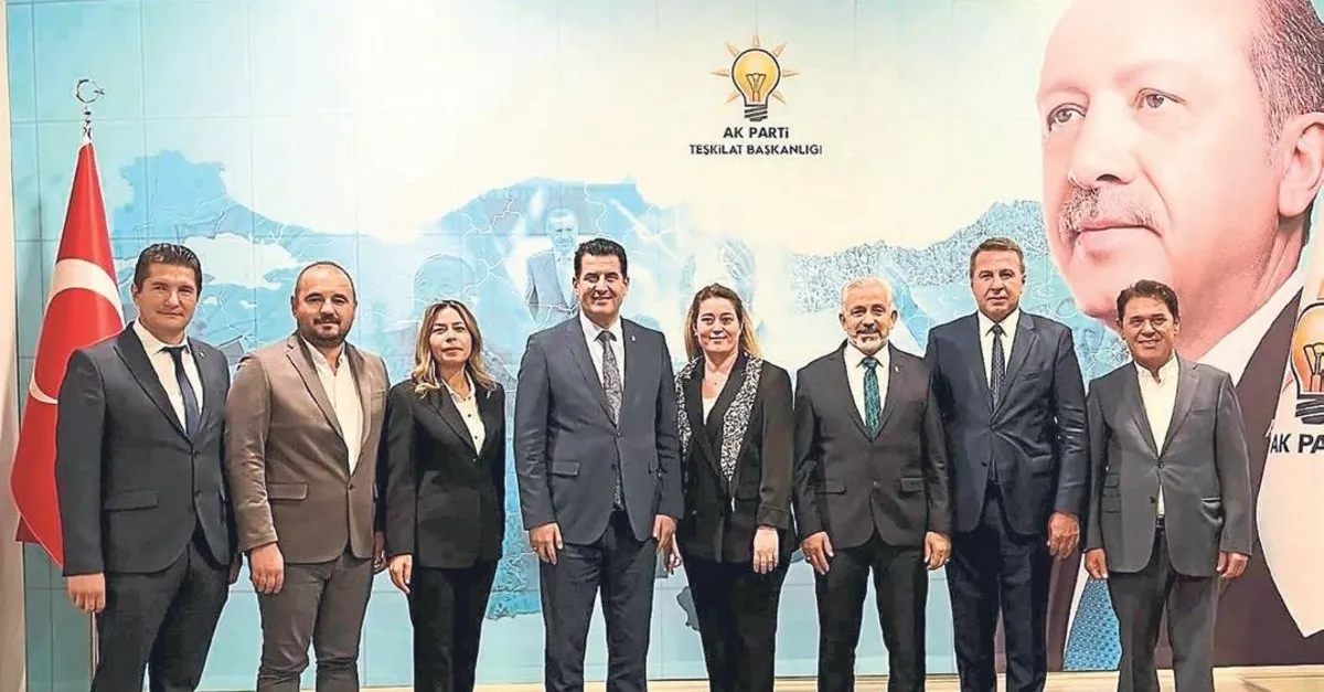 AK Parti Denizli’de 8 İlçe Başkanını Belirledi