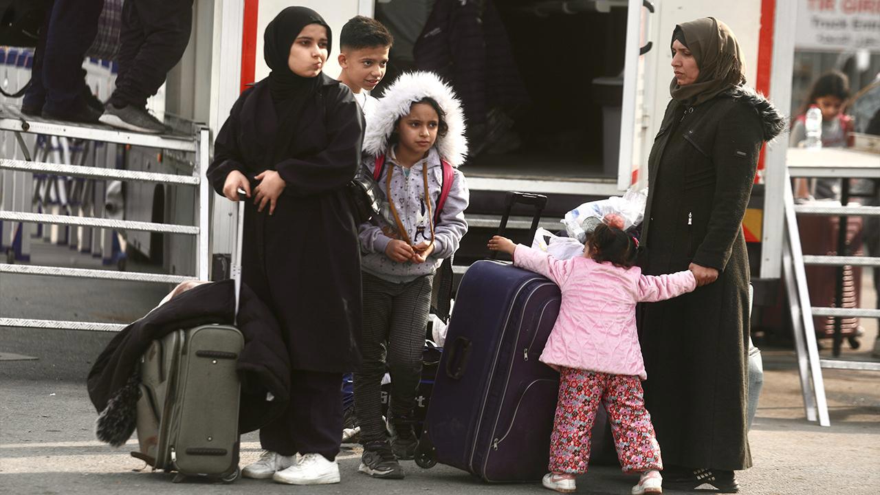 Elcemal Ailesi Suriye'ye Dönüş Yaptı