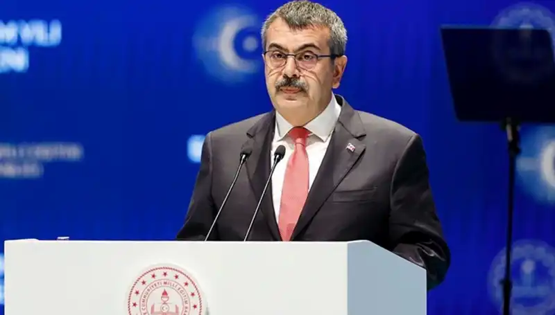 23 Nisan'a Özel Mesaj: Bakan Tekin'den Çocuklara Umut Dolu Bir Hitap