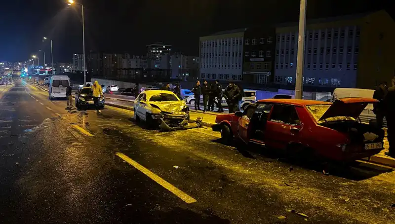 Kayseri'de 11 Araçlı Zincirleme Kaza: Olayın Sebebi Ne?