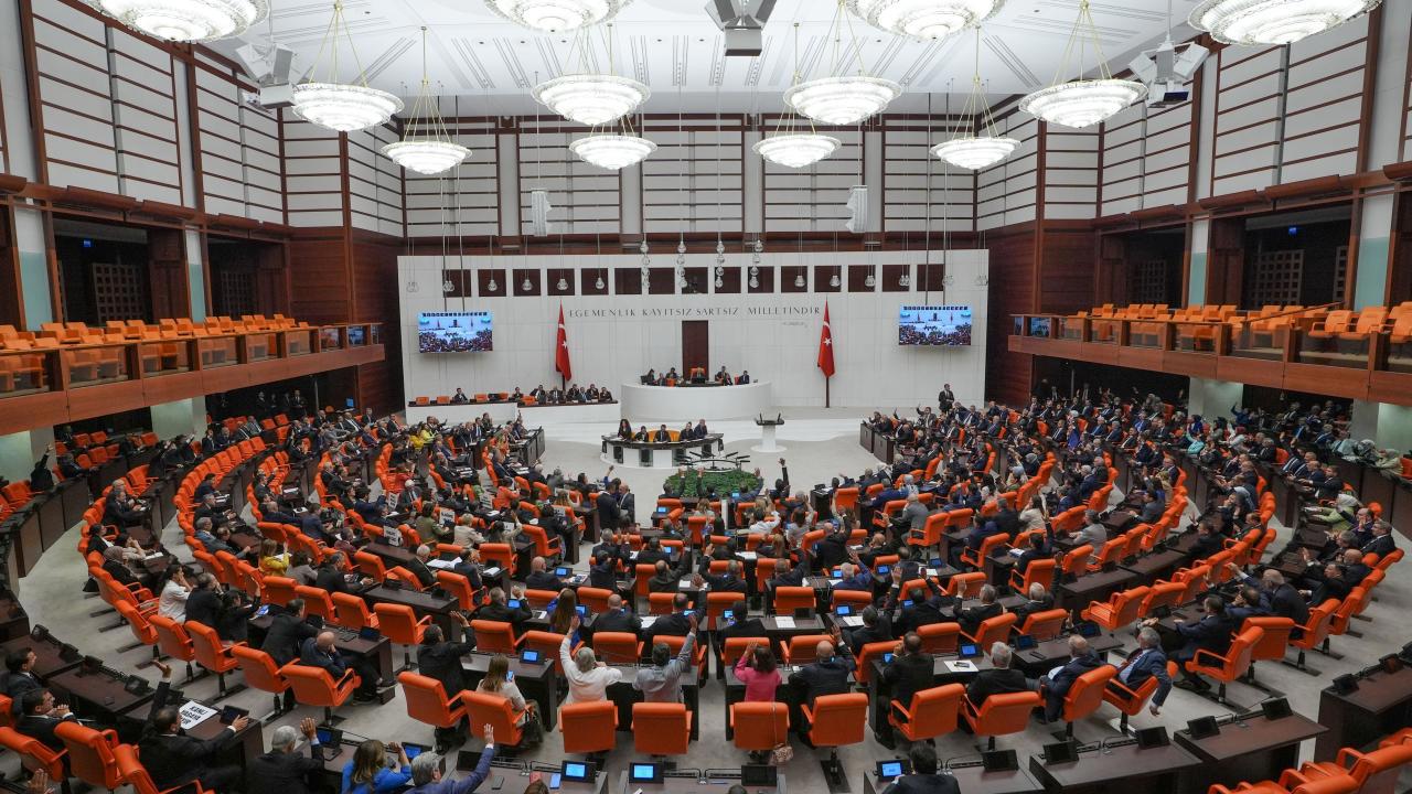 TBMM'de Bu Hafta da Yoğun Gündem Devam Ediyor
