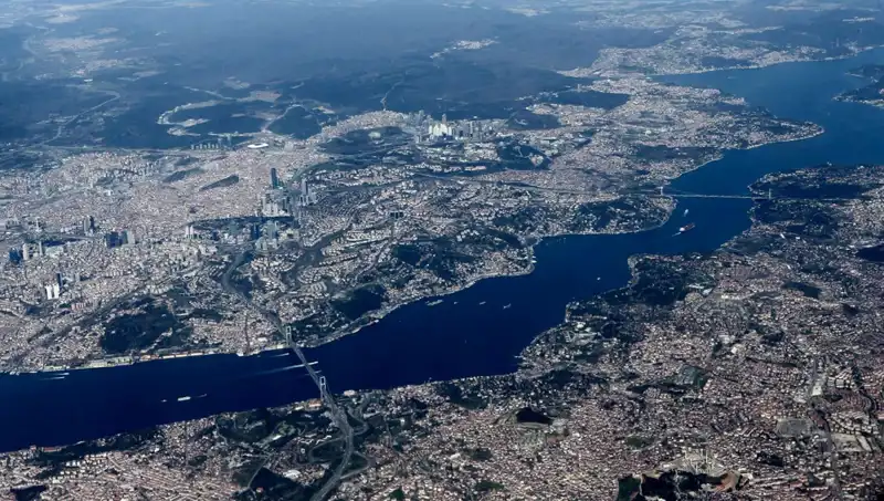 İstanbul'un Baharı: Havacılıkta Renkli Gösteriler Sıklaştırıyor