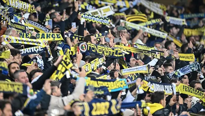 Fenerbahçe'de 2023 Kombine Fiyatları Açıklandı: Taraftarları Neler Bekliyor?