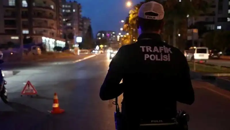 Sosyal Medya Paylaşımı Yüzünden 53 Bin Lira Ceza Alan İki Sürücü