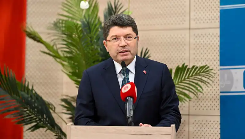 Bakan Tunç'tan Çarpıcı Açıklamalar: Terörsüz Türkiye İçin Yeni Dönem Başlıyor!