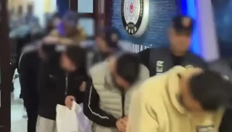 2,8 Milyar Liralık Bahis Operasyonunda 46 Gözaltı: MASAK ve Polis Harekete Geçti