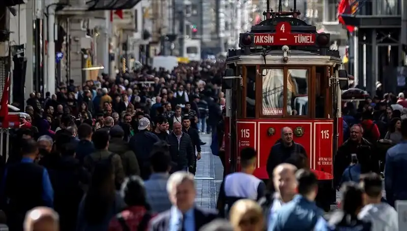 Türkiye'nin Nüfusu 2023'te Tarihi Bir Zirveye Ulaştı!