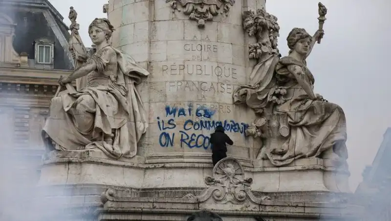 Paris Belediyesi'nden Grafiticilere Karşı Sert Önlemler: Sanat mı, Vandalizm mi?