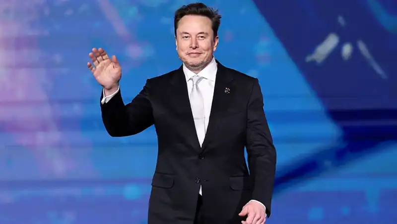 Tesla, Elektrikli Araç Dünyasında Şok Eden "Canavar" Projesini Rafa Kaldırdı!