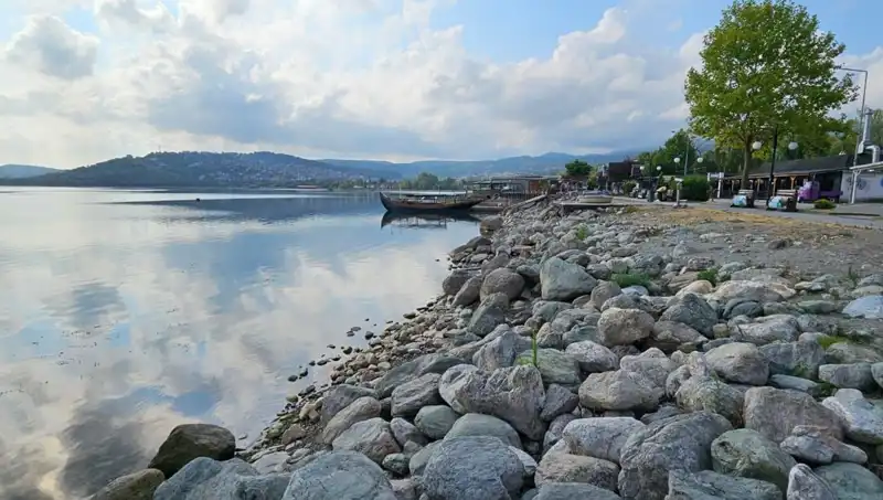 Sapanca Gölü'nde Su Seviyesi Düşüşte: Nedenleri ve Etkileri