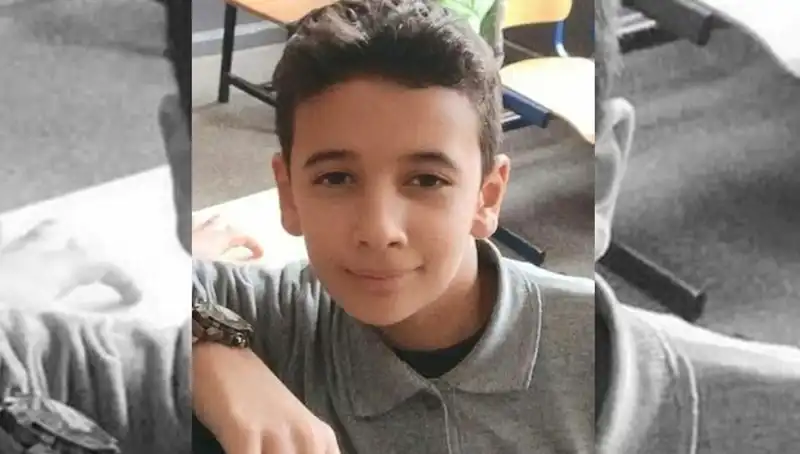 Okula Giderken Kaybolan Burak'ın Akıbeti Merak Ediliyor