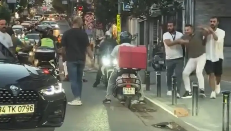 Nişantaşı’nda Yol Verme Kavgası: Sopalı Saldırgan Kadınla Nasıl Yüzleşti?