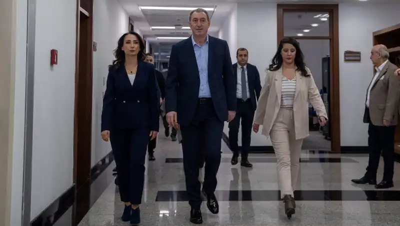 DEM Parti Heyeti, Siyasi Parti Turu ile Siyasi İttifakları Güçlendirmeyi Hedefliyor