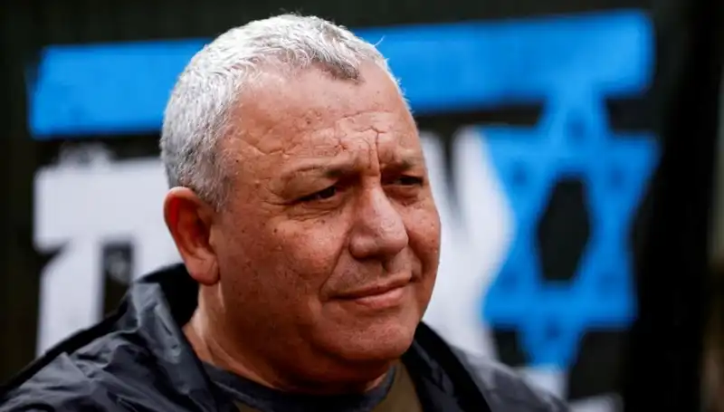 İsrail’de Siyasi Deprem: Gadi Eisenkot İstifa Ederek Şok Etti